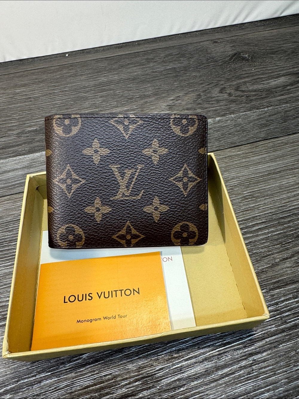 Louis Vuitton Monogram Money Clip Wallet - Brown